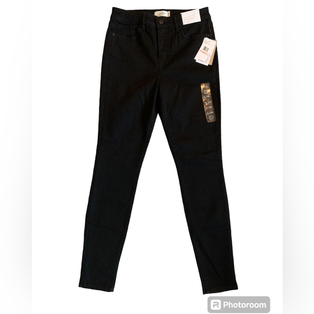 NWT Jessica Simpson adored high rise skinny. Black jeans. Size 6/28.